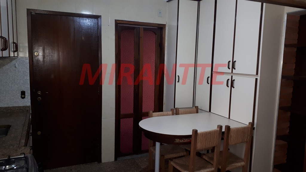 Apartamento de 86m² com 2 quartos em Santana