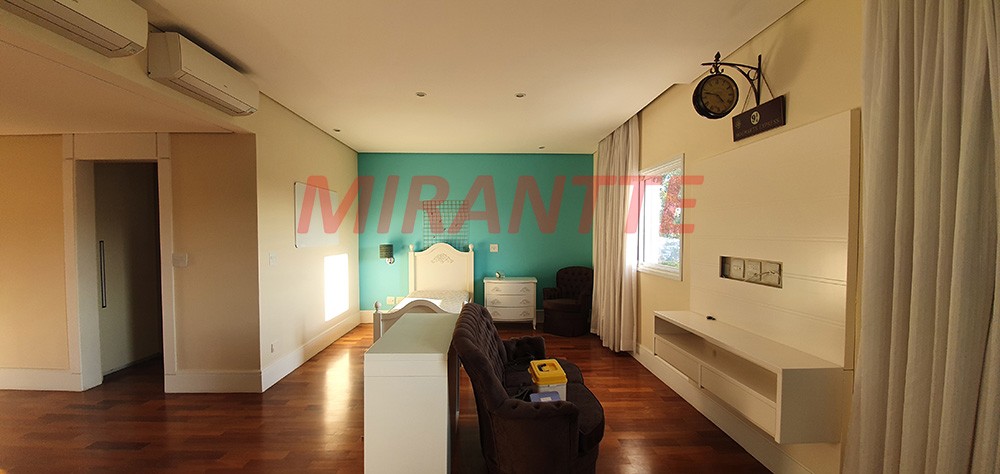 Sobrado de 545m² com 4 quartos em Jardim São Bento
