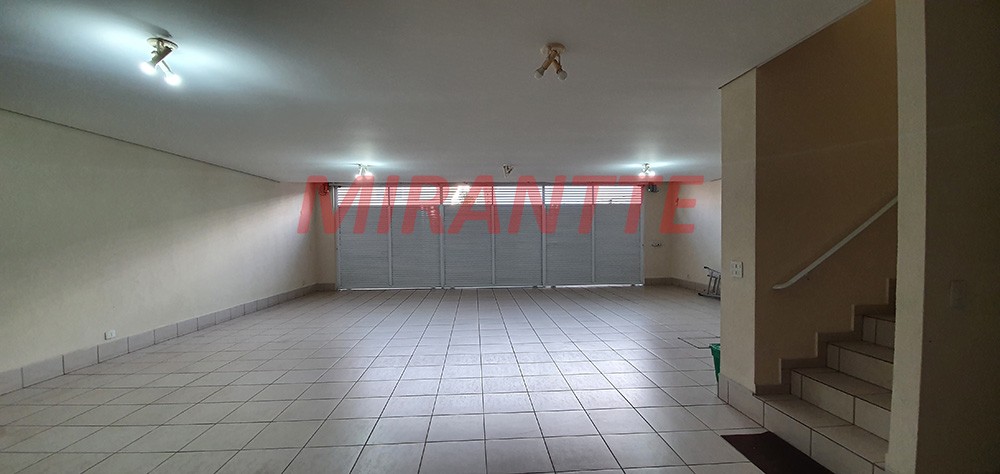 Sobrado de 545m² com 4 quartos em Jardim São Bento