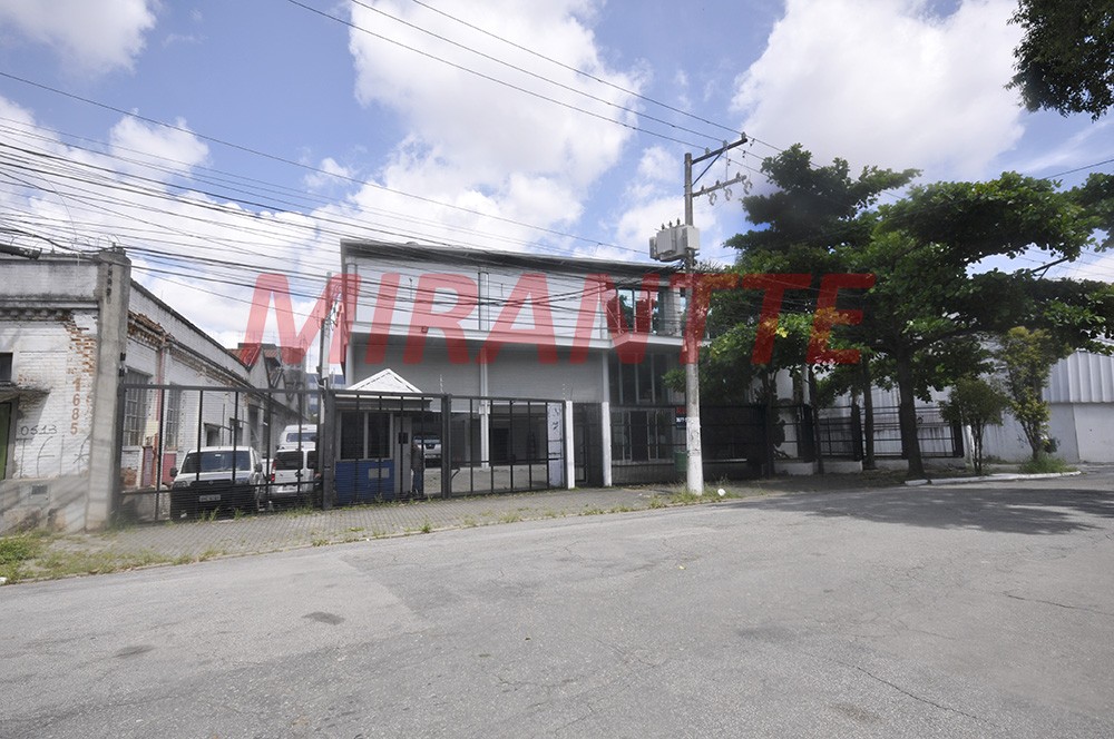 Comercial de 1970m² em Lapa