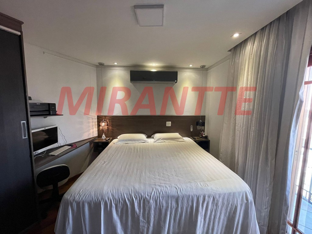 Sobrado de 300m² com 3 quartos em Tremembe