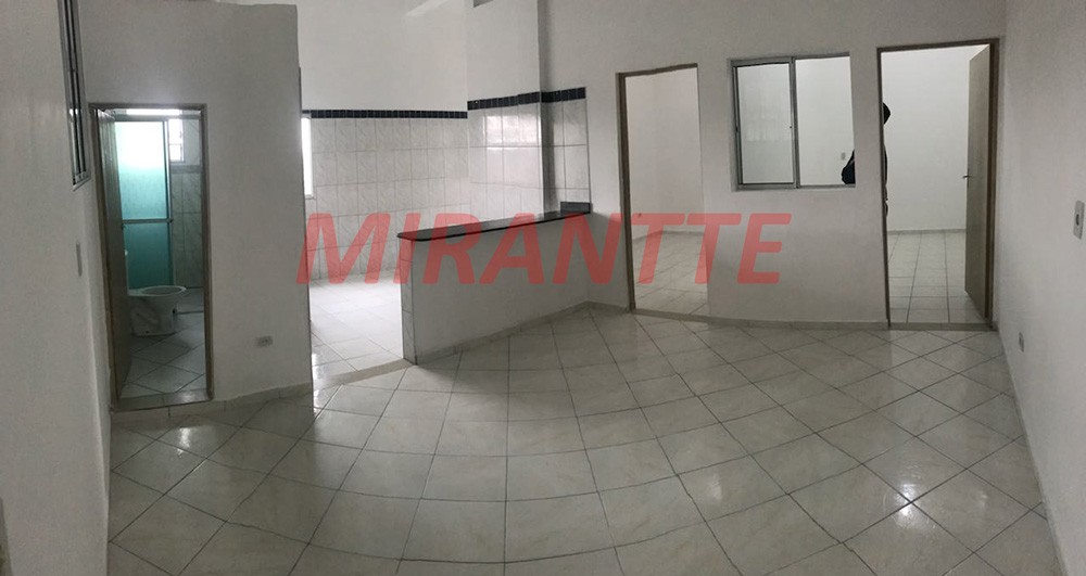 Comercial de 850m² em Jardim Peri