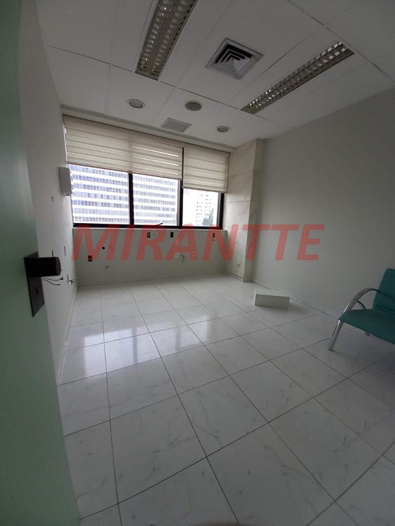 Comercial de 360m² em Bela Vista