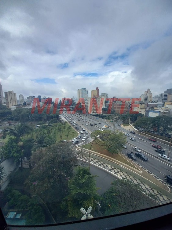 Comercial de 360m² em Bela Vista