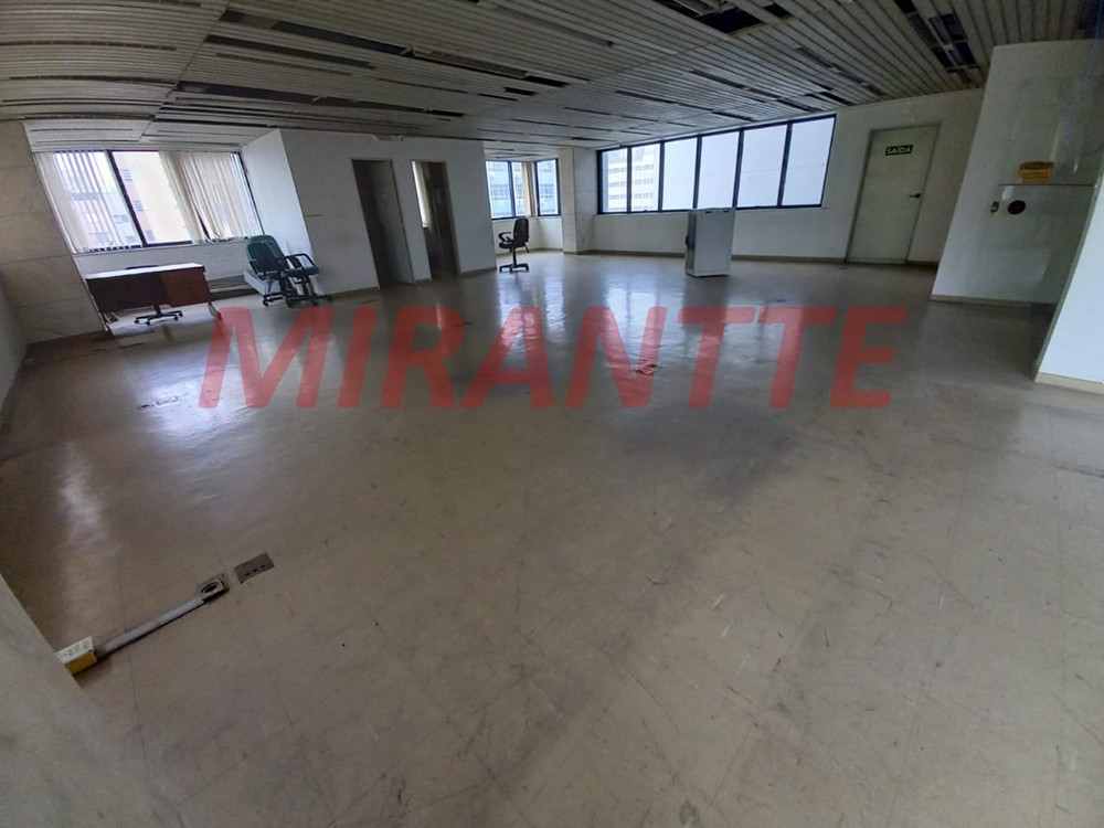 Comercial de 360m² em Bela Vista