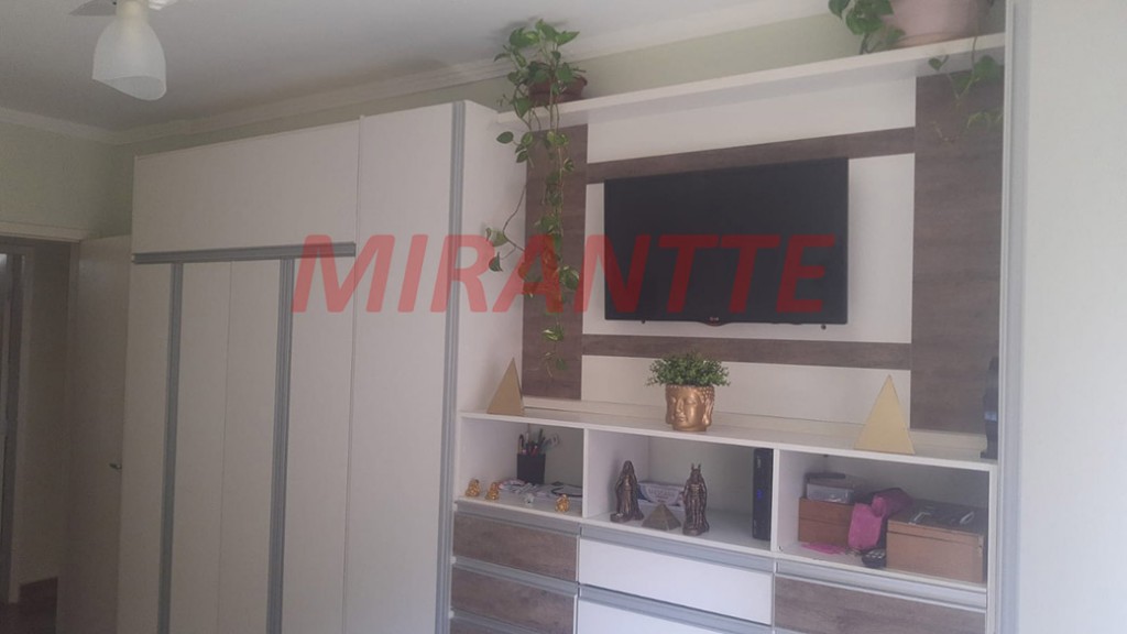 Apartamento com 3 quartos em Santana