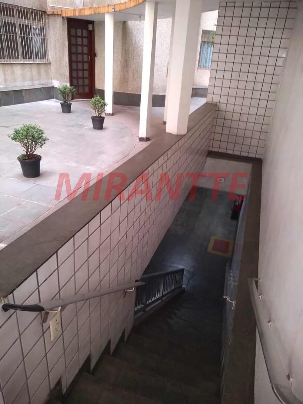 Apartamento com 3 quartos em Santana