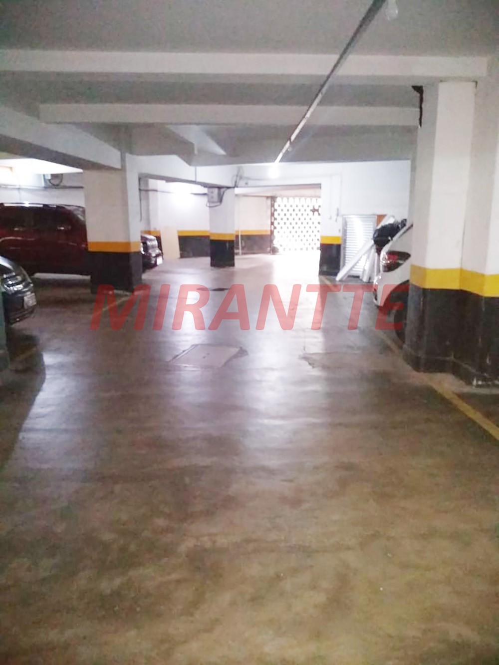 Apartamento com 3 quartos em Santana