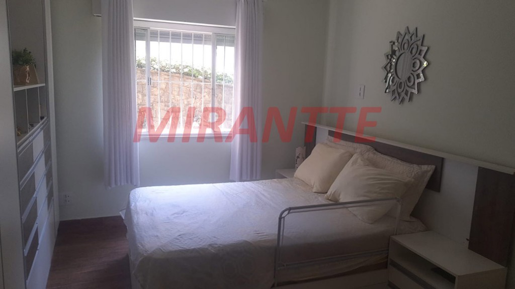 Apartamento com 3 quartos em Santana