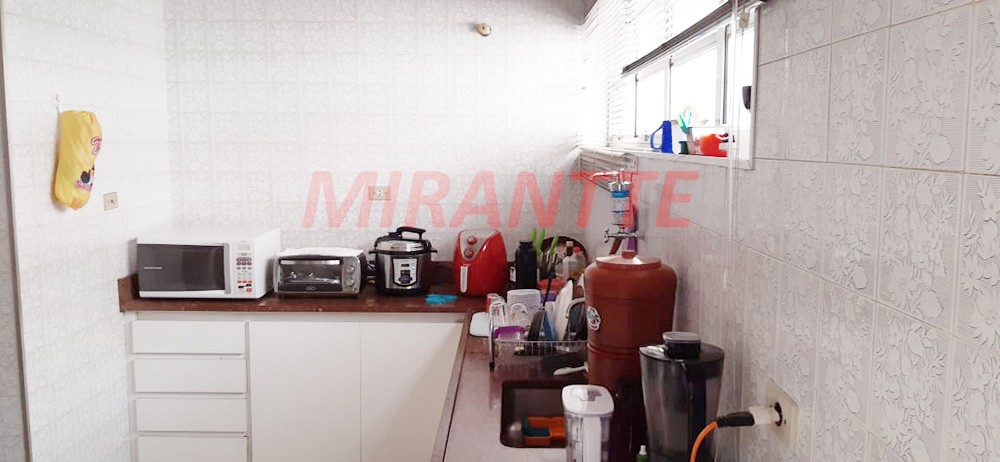 Casa terrea de 216m² com 3 quartos em Barro Branco (Zona Norte)