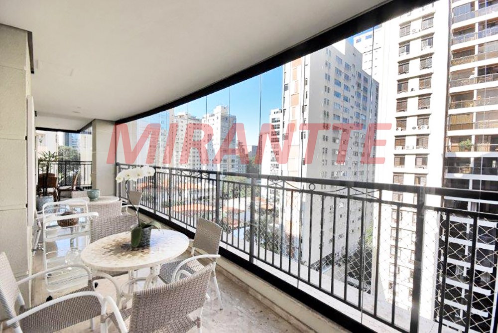 Apartamento de 367m² com 4 quartos em Jardim Paulista