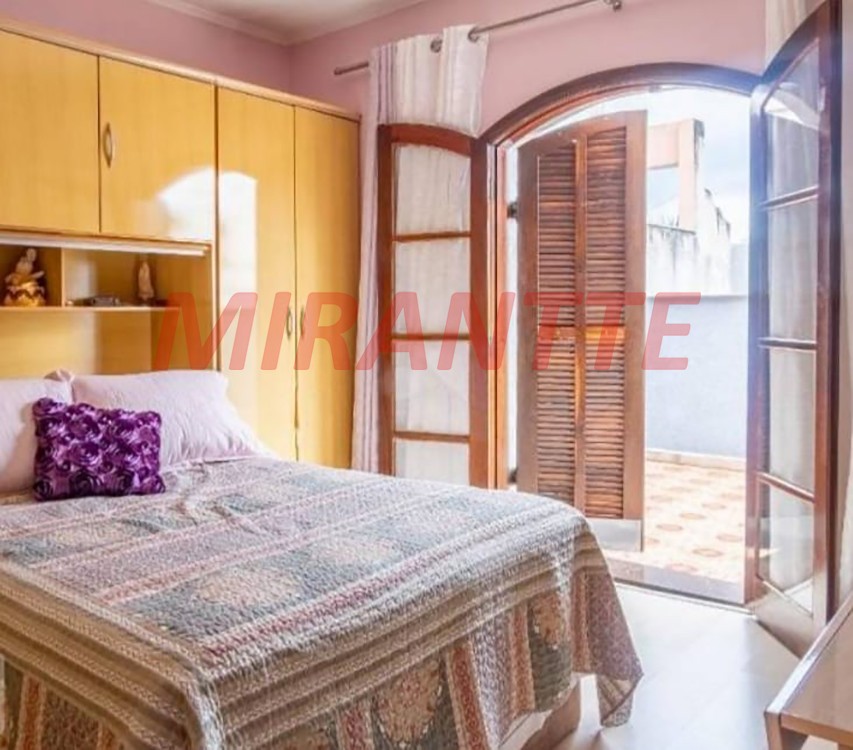 Sobrado de 232m² com 5 quartos em Mandaqui