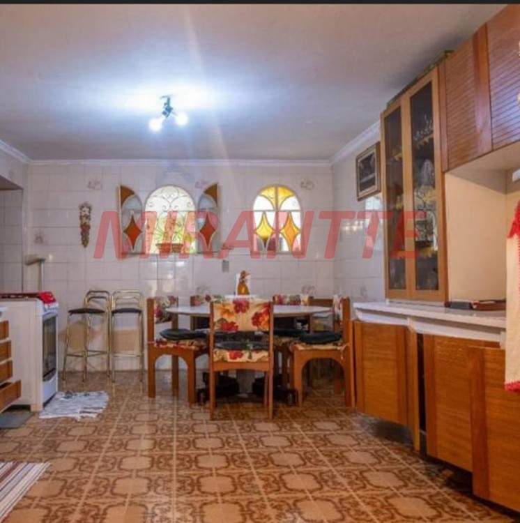Sobrado de 232m² com 5 quartos em Mandaqui