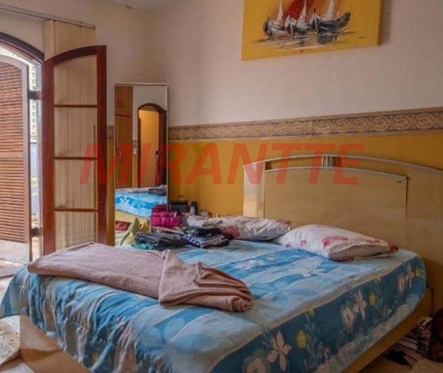 Sobrado de 232m² com 5 quartos em Mandaqui