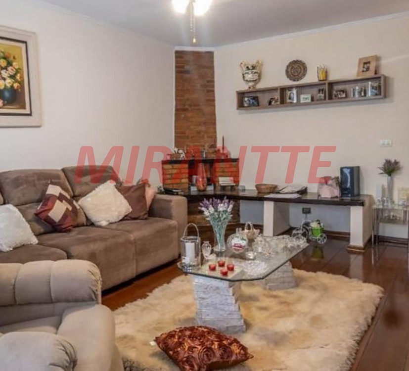 Sobrado de 232m² com 5 quartos em Mandaqui