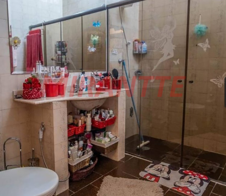 Sobrado de 232m² com 5 quartos em Mandaqui