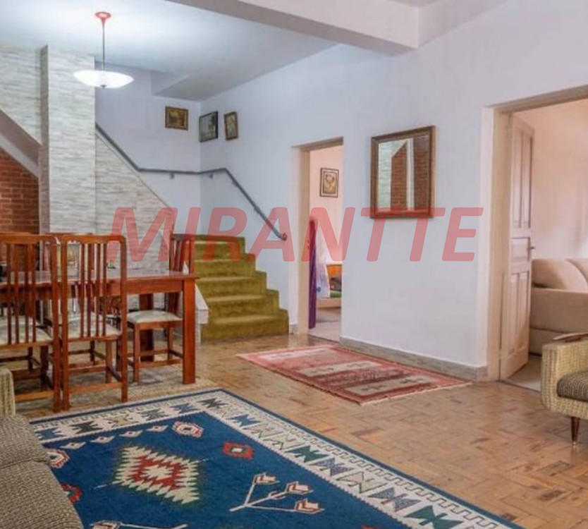 Sobrado de 232m² com 5 quartos em Mandaqui