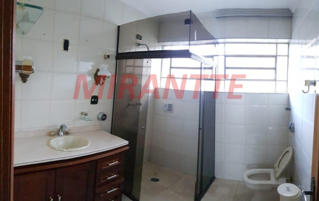 Sobrado de 230m² com 3 quartos em Mandaqui