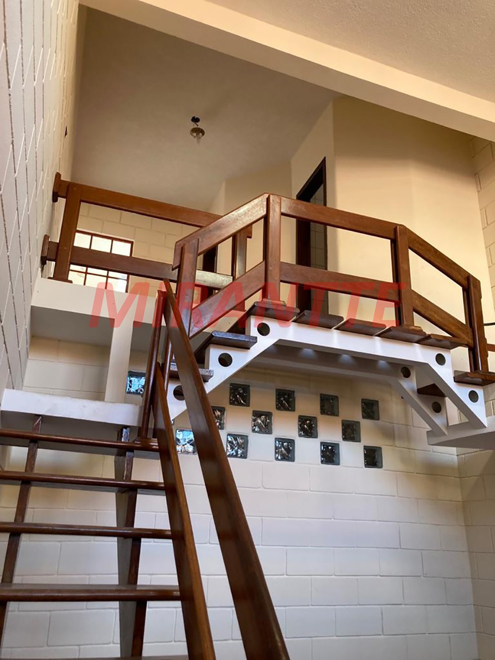 Sobrado de 150m² com 3 quartos em Tremembe