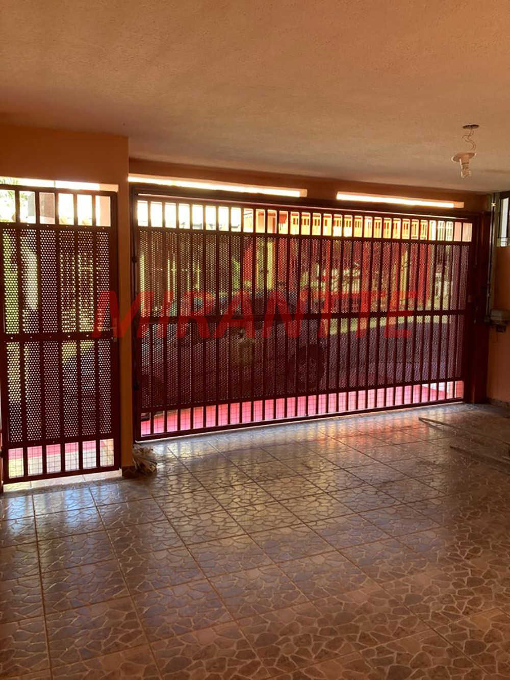 Sobrado de 150m² com 3 quartos em Tremembe