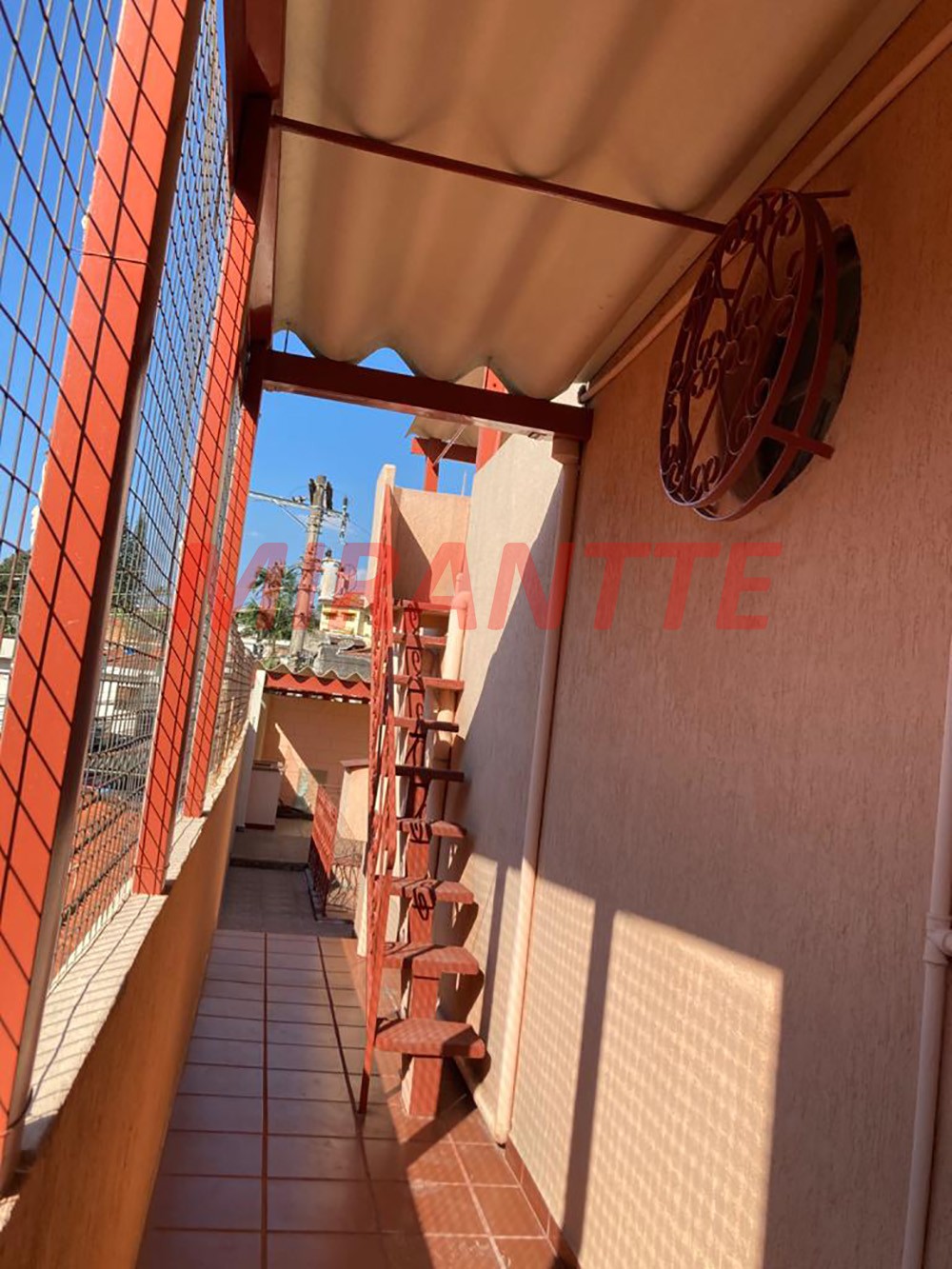Sobrado de 150m² com 3 quartos em Tremembe