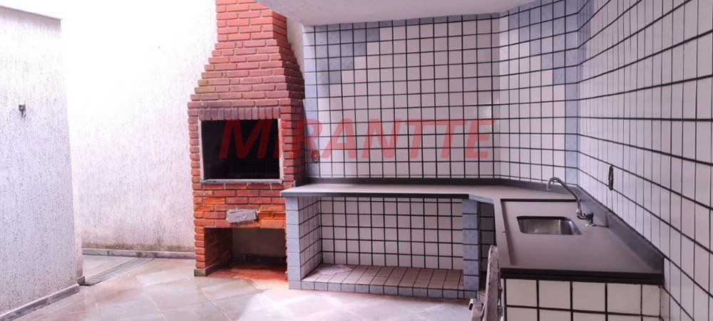 Sobrado de 248m² com 4 quartos em Casa Verde