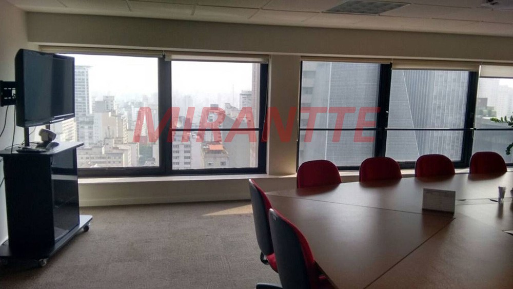 Comercial de 200m² em Bela Vista