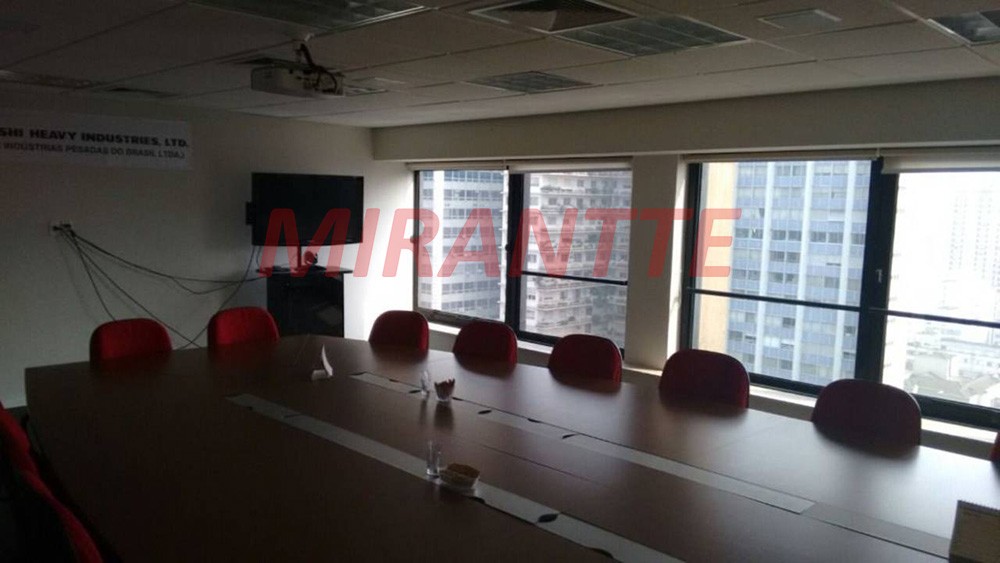 Comercial de 200m² em Bela Vista