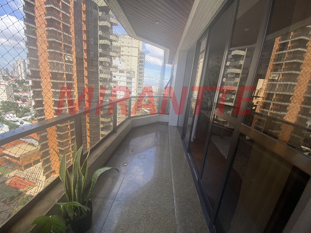 Apartamento de 230m² com 4 quartos em Santana