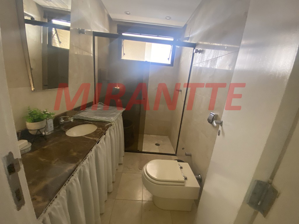 Apartamento de 230m² com 4 quartos em Santana