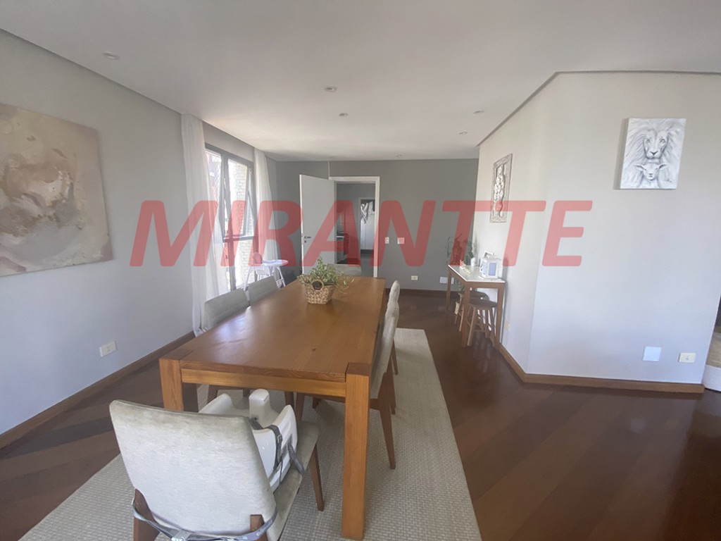 Apartamento de 230m² com 4 quartos em Santana