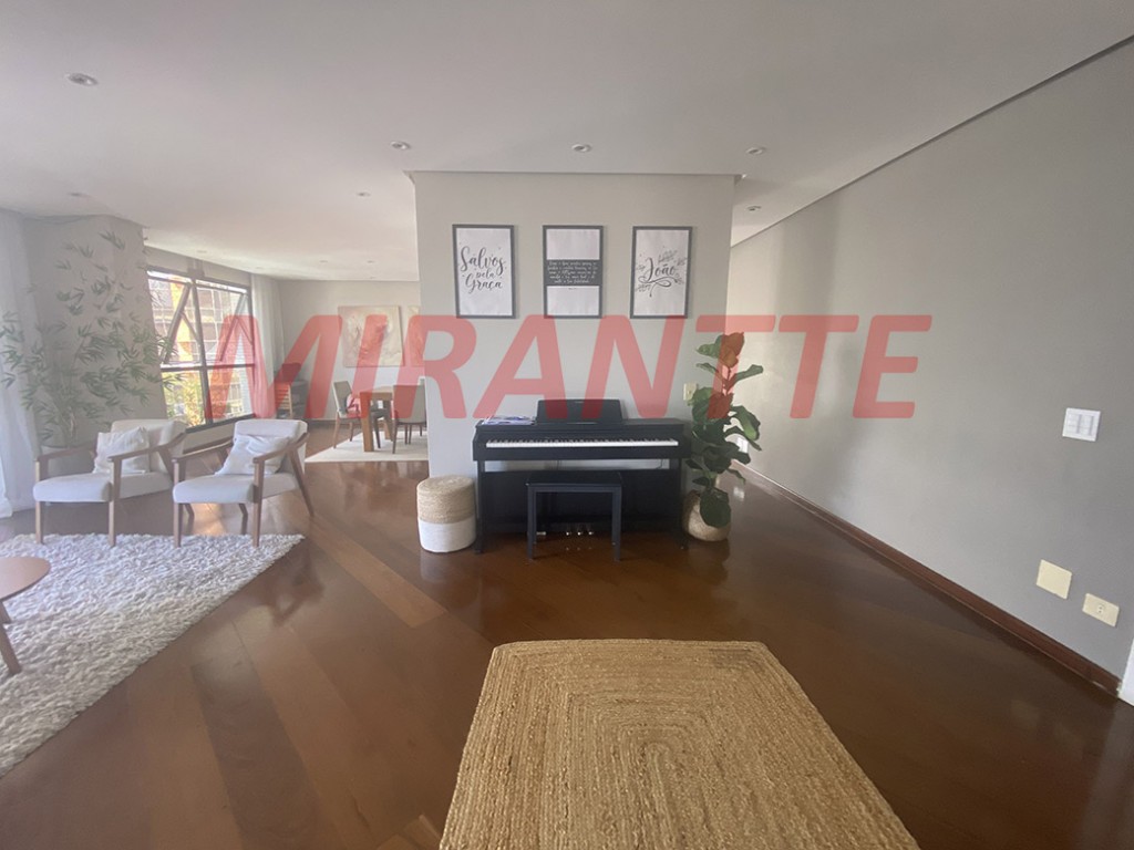 Apartamento de 230m² com 4 quartos em Santana