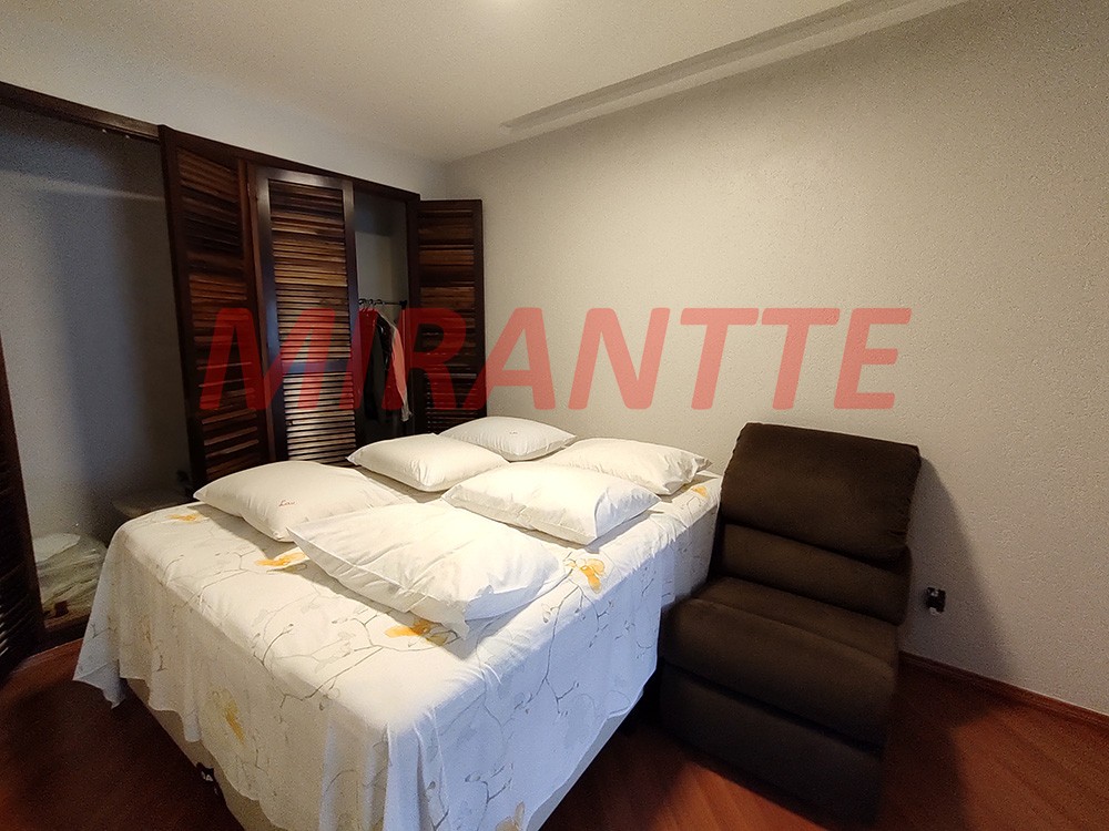 Sobrado de 374m² com 7 quartos em Jardim França