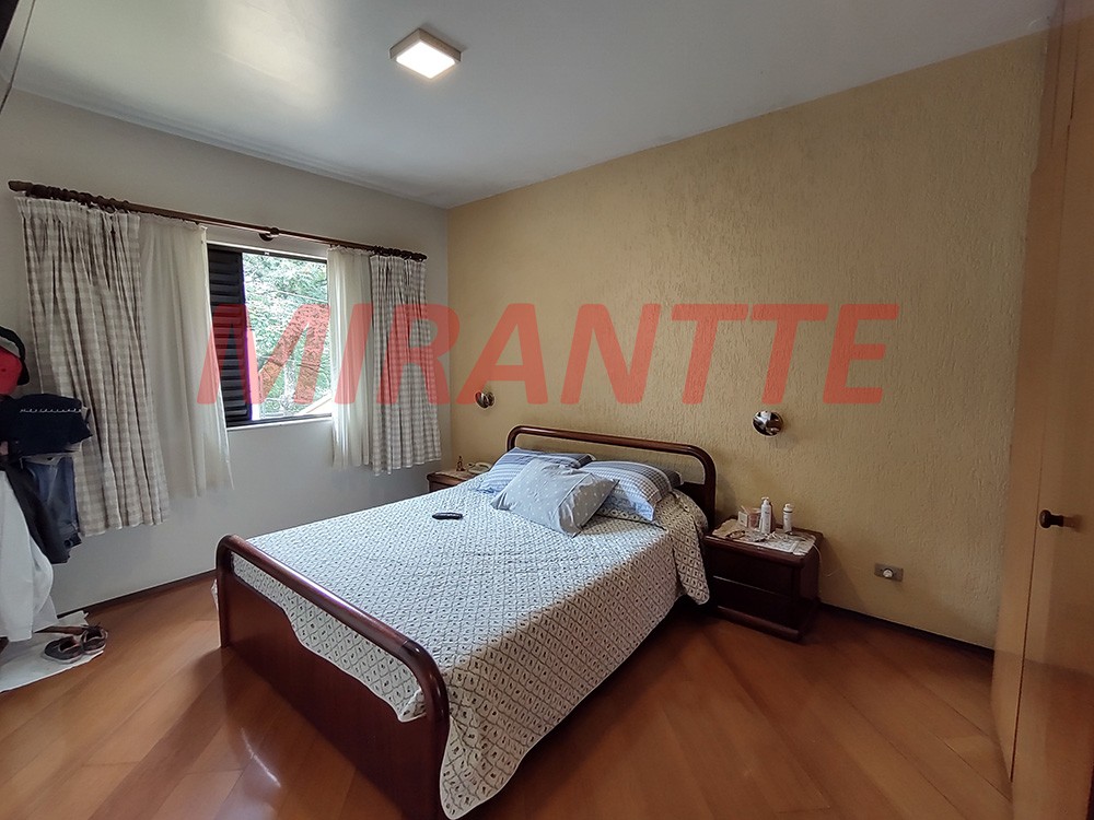 Sobrado de 374m² com 7 quartos em Jardim França