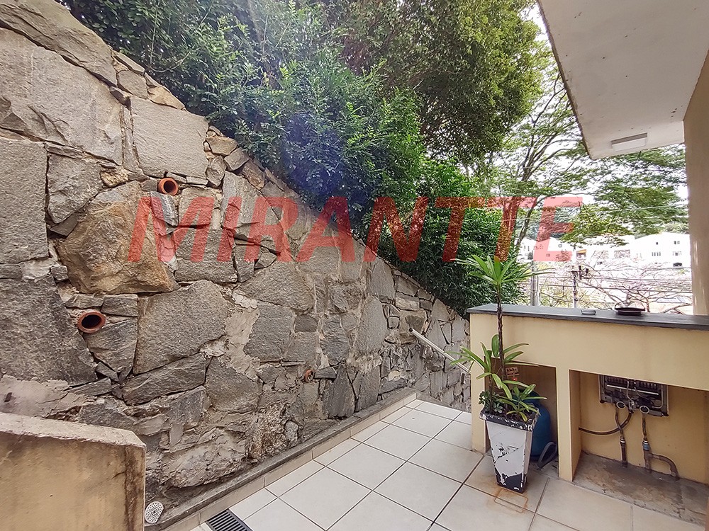 Sobrado de 374m² com 7 quartos em Jardim França