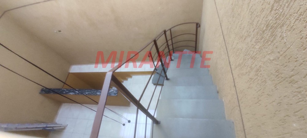 Sobrado de 125m² com 3 quartos em Vila Galvão