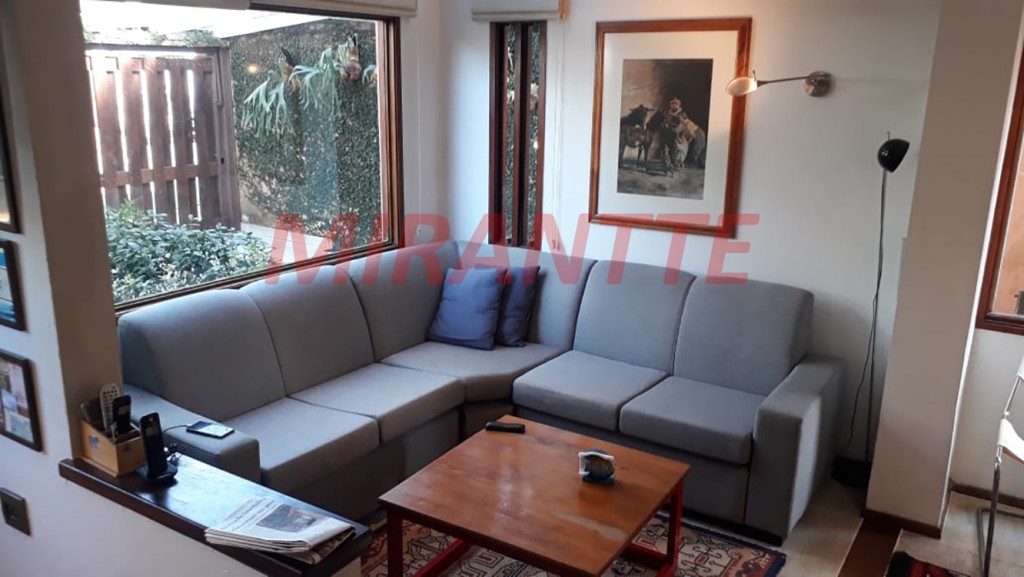 Sobrado de 195m² com 3 quartos em Aclimação