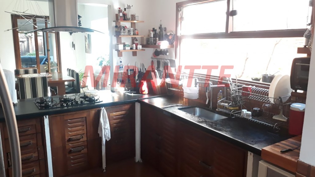 Sobrado de 195m² com 3 quartos em Aclimação