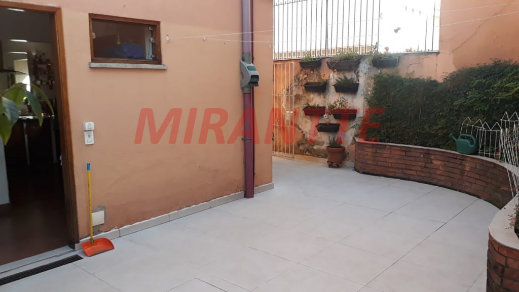 Sobrado de 195m² com 3 quartos em Aclimação