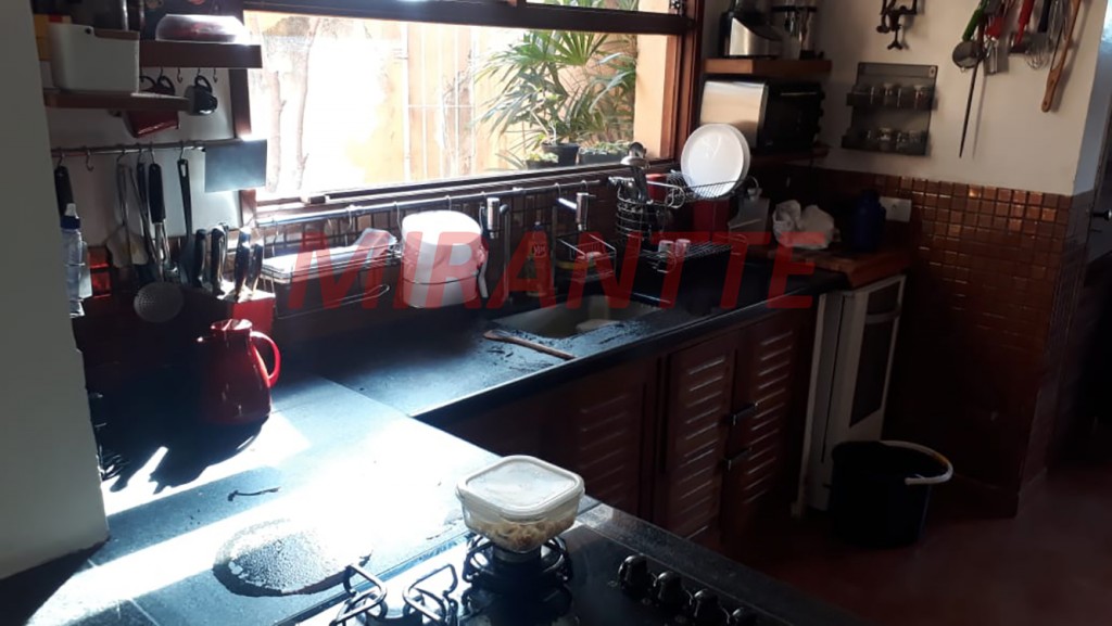 Sobrado de 195m² com 3 quartos em Aclimação