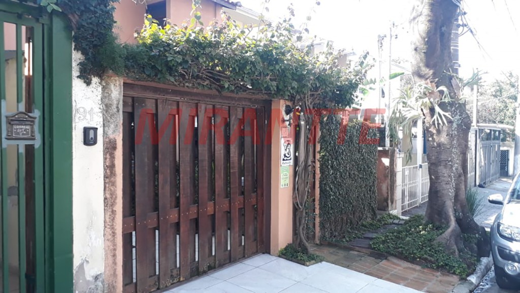 Sobrado de 195m² com 3 quartos em Aclimação