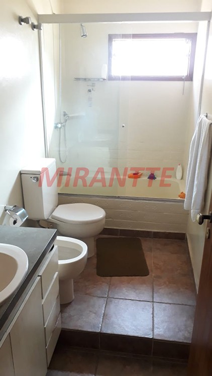 Sobrado de 195m² com 3 quartos em Aclimação