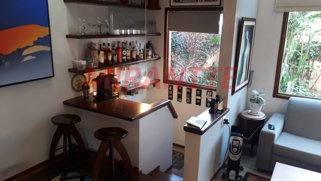 Sobrado de 195m² com 3 quartos em Aclimação