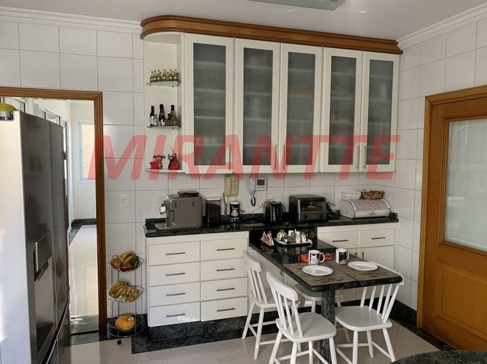 Sobrado de 511m² com 5 quartos em Jardim São Bento