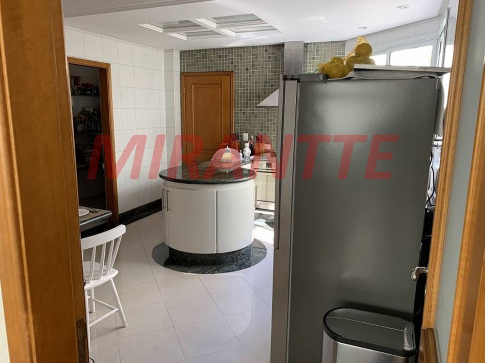 Sobrado de 511m² com 5 quartos em Jardim São Bento