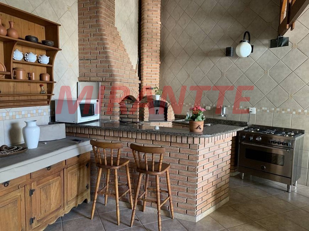 Sobrado de 511m² com 5 quartos em Jardim São Bento