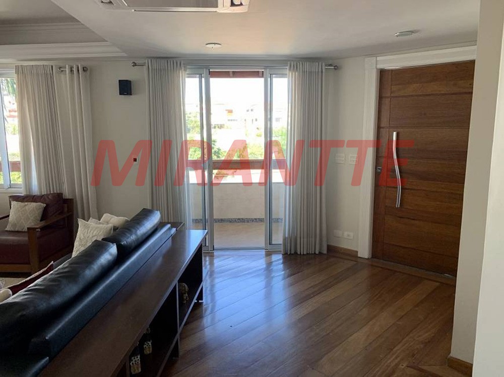 Sobrado de 511m² com 5 quartos em Jardim São Bento