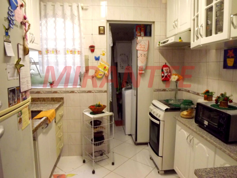 Apartamento de 72m² com 3 quartos em Vila Rosália