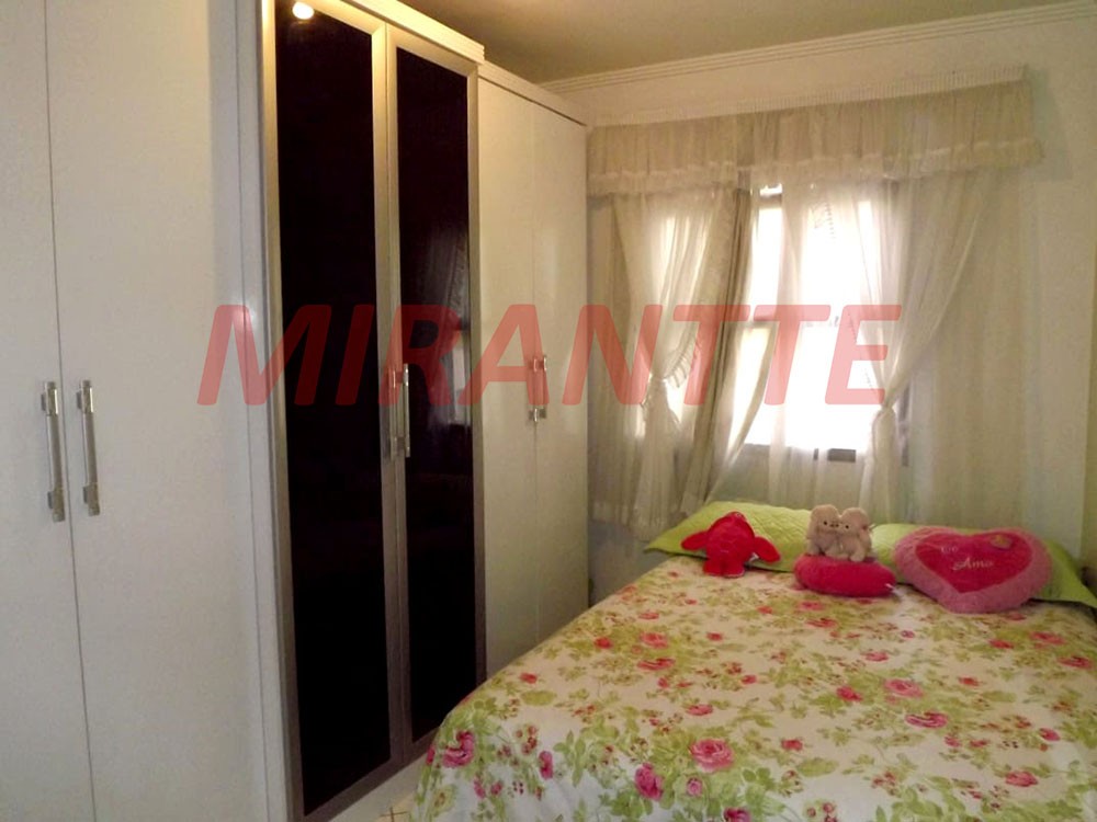 Apartamento de 72m² com 3 quartos em Vila Rosália