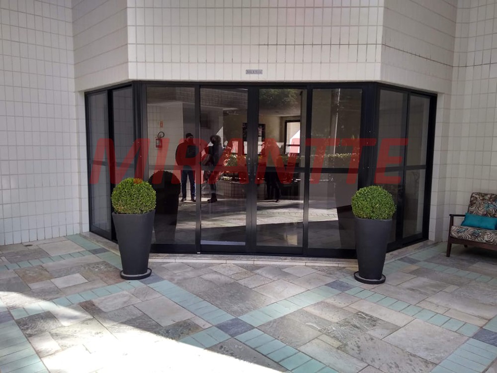Apartamento de 290m² com 4 quartos em Jardim Londrina